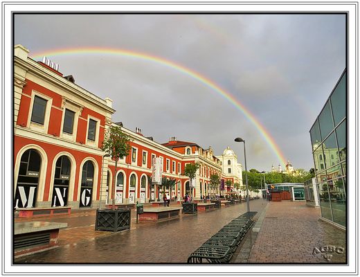 Doble arcoiris desde Príncipe Pio, Madrid