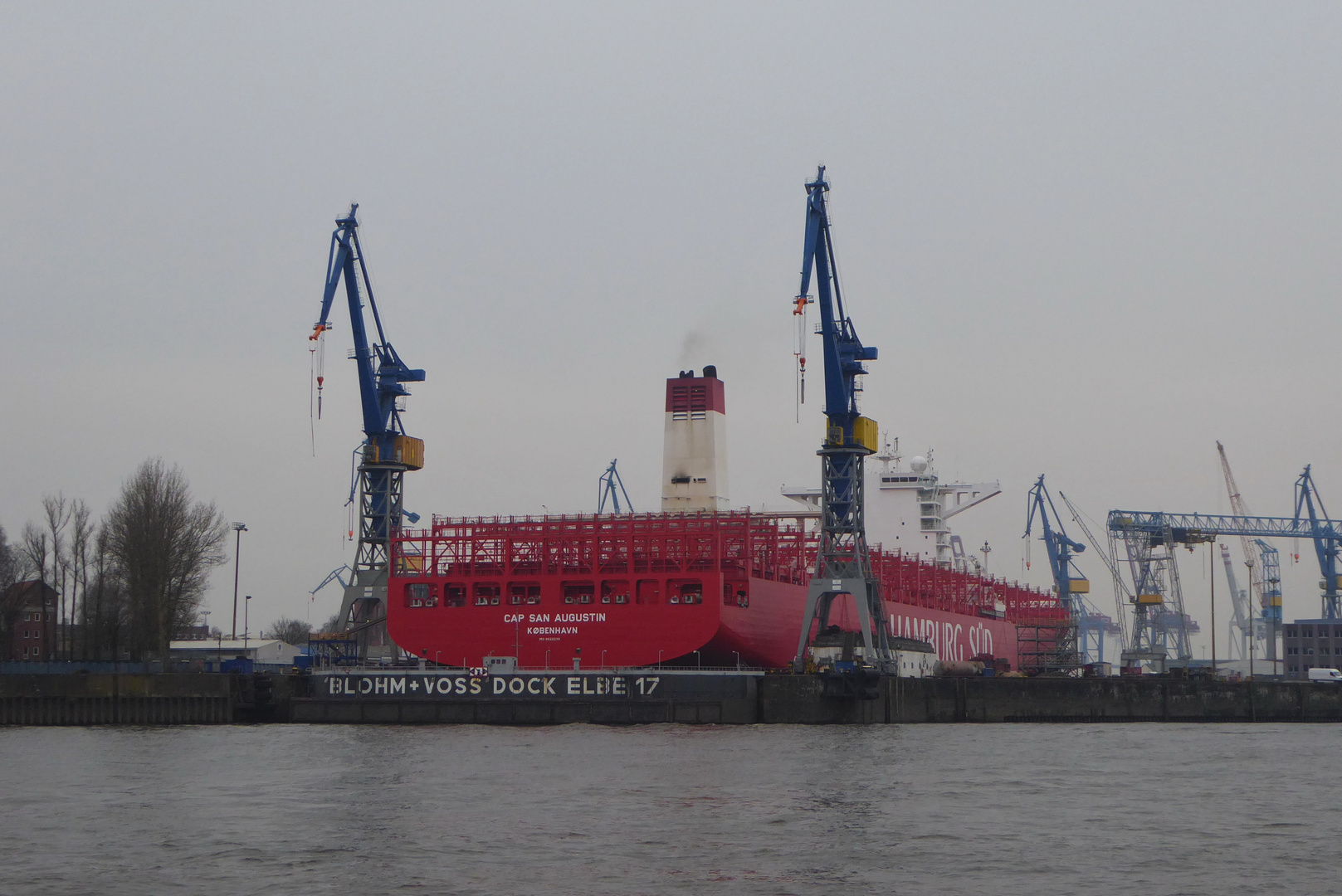 Dock Elbe 17