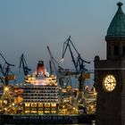 Dock Elbe 17, die Nacht bricht herrein