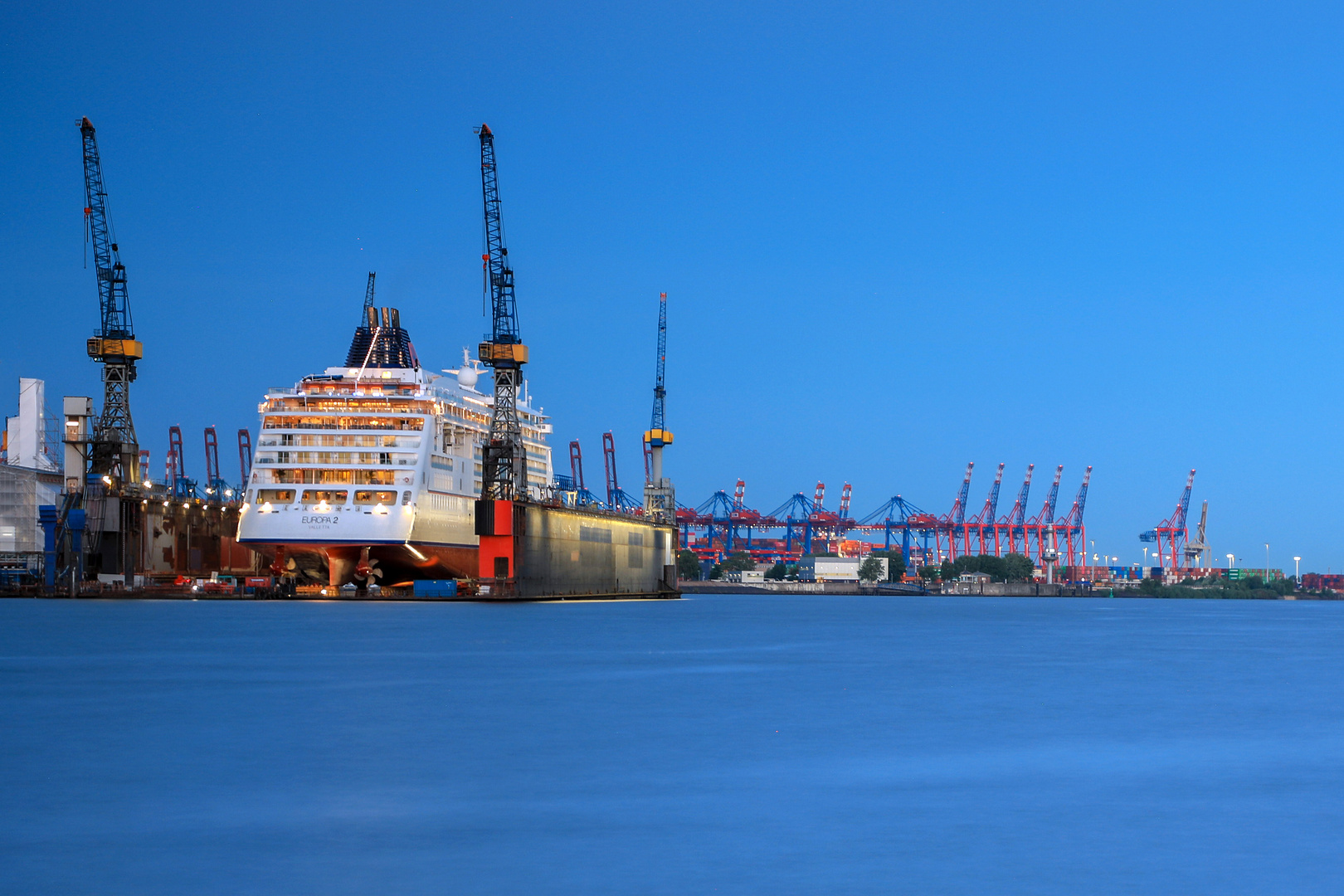 Dock in blue