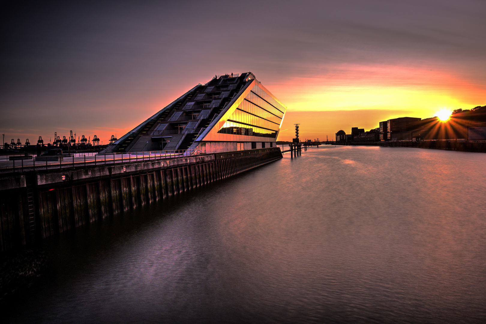 ***Dockland***