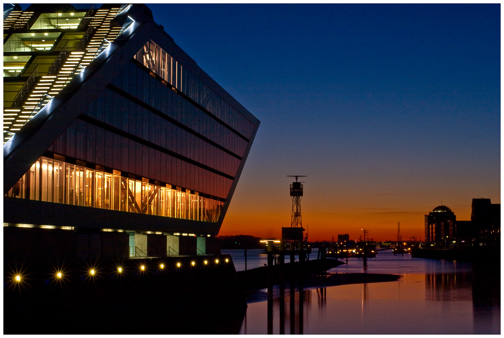 Dockland am Abend