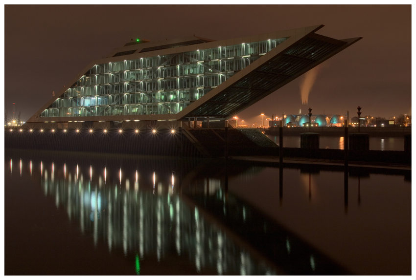 Dockland bei Nacht