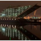 Dockland bei Nacht