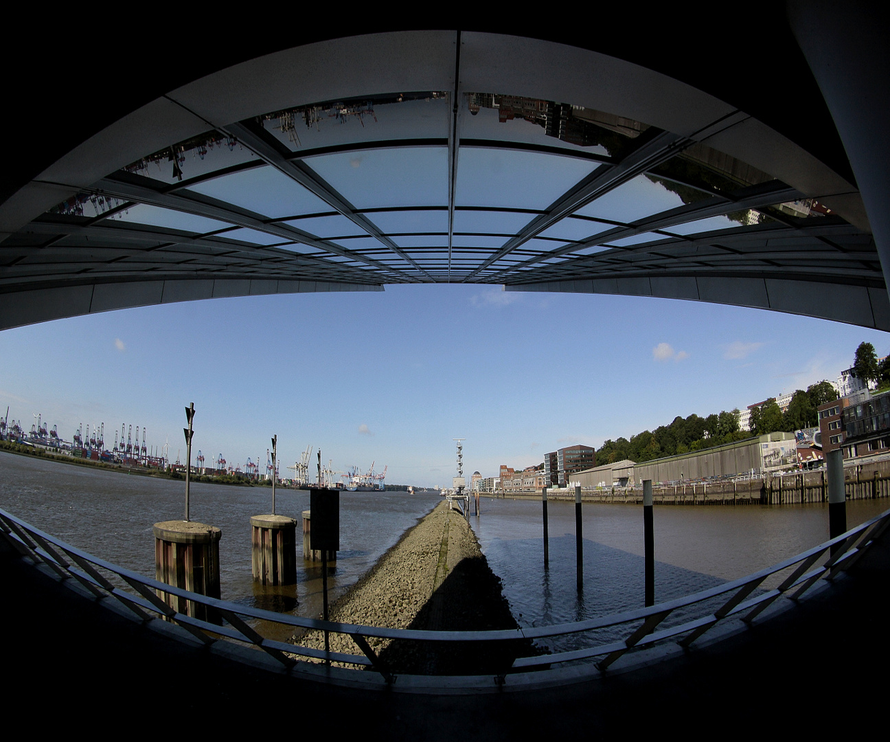Dockland - Blick nach Westen