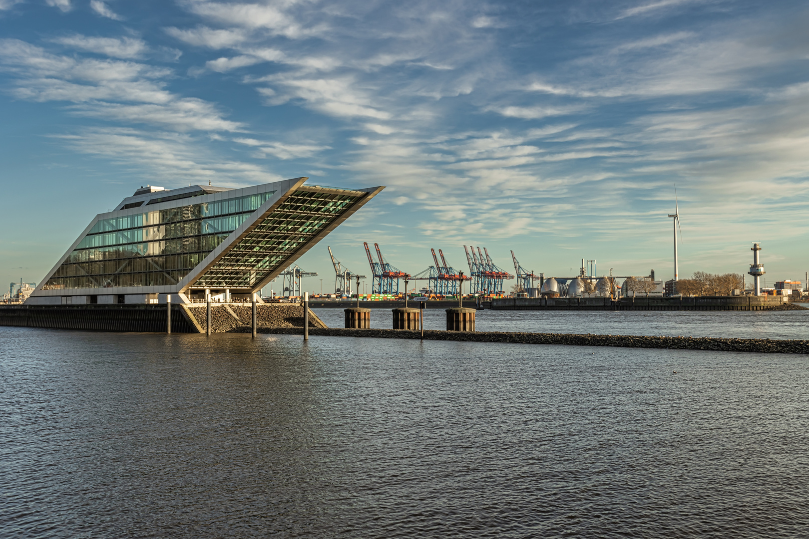 Dockland Hamburg .....