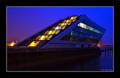 - Dockland Nights I -