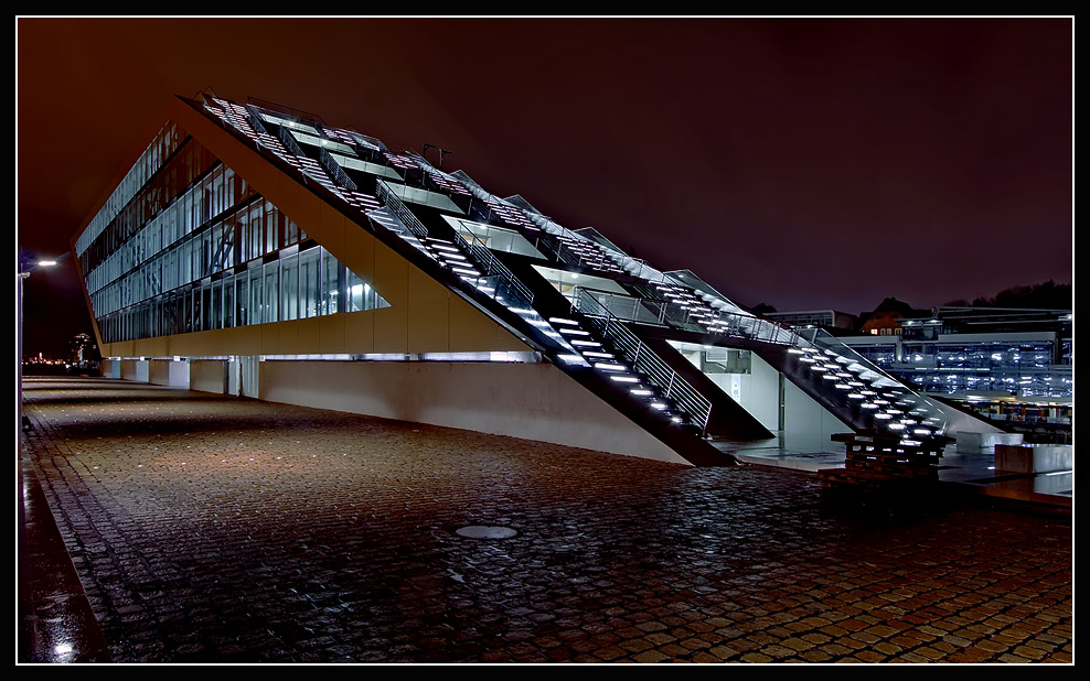 Dockland@night