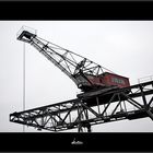Dockside crane