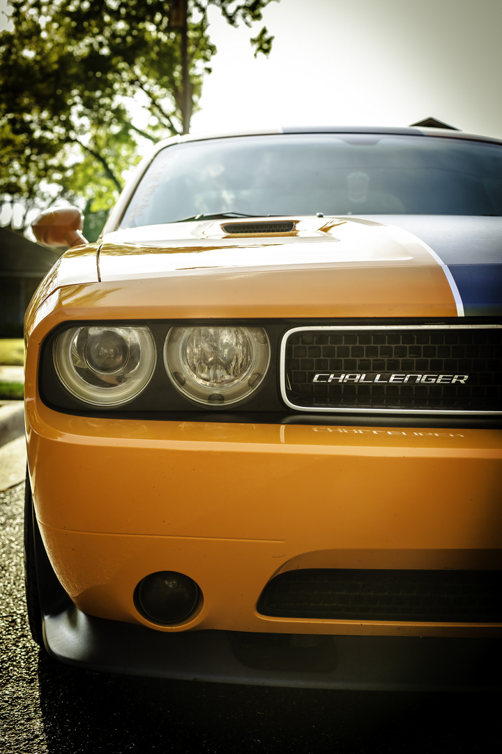 Dodge Challenger Hemi