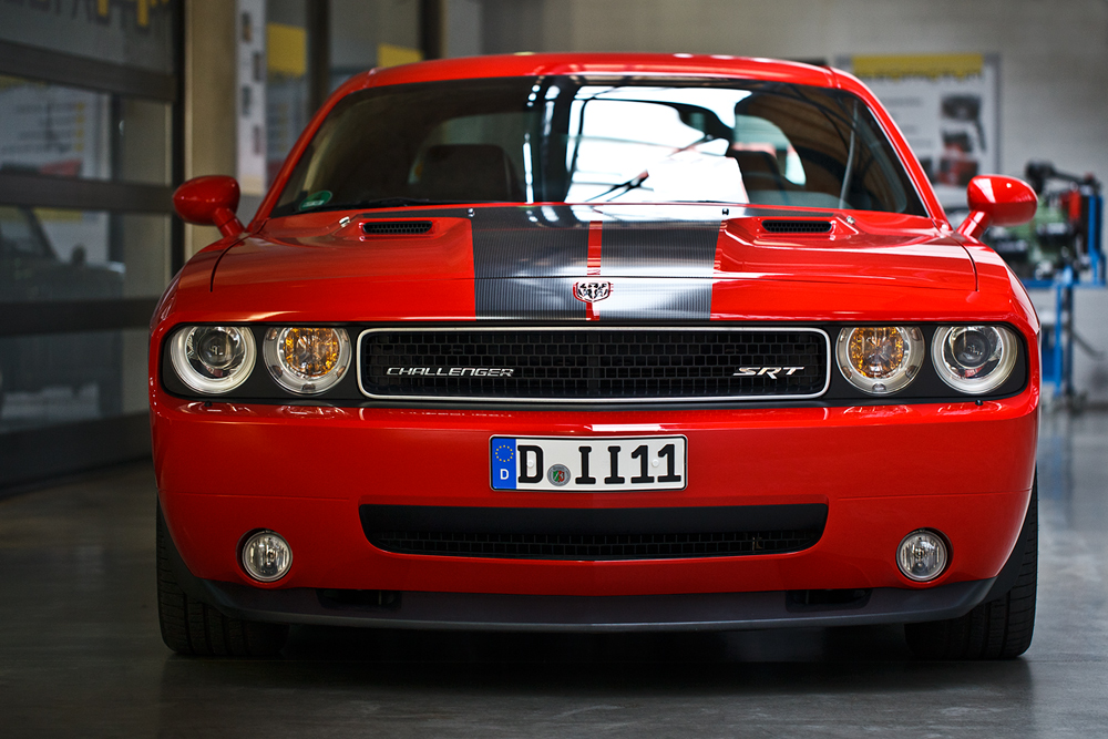 Dodge Challenger SRT 8