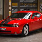 Dodge Challenger SRT8 IV