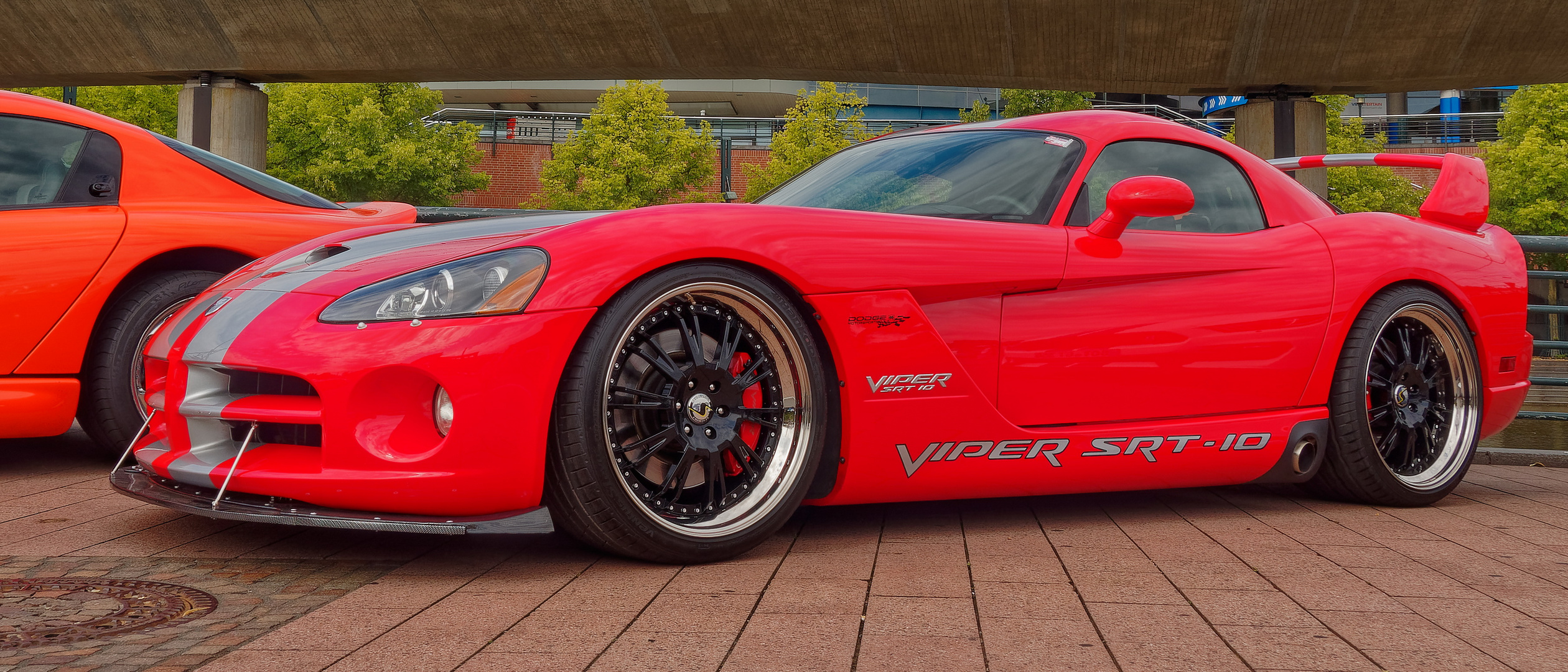 Dodge Viper SRT-10