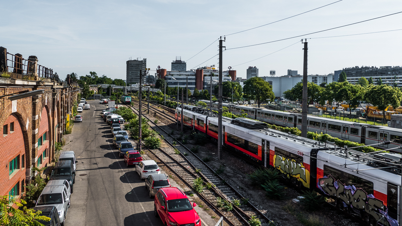 Döbling 19. Bezirk, Eisenbahn und U-Bahn