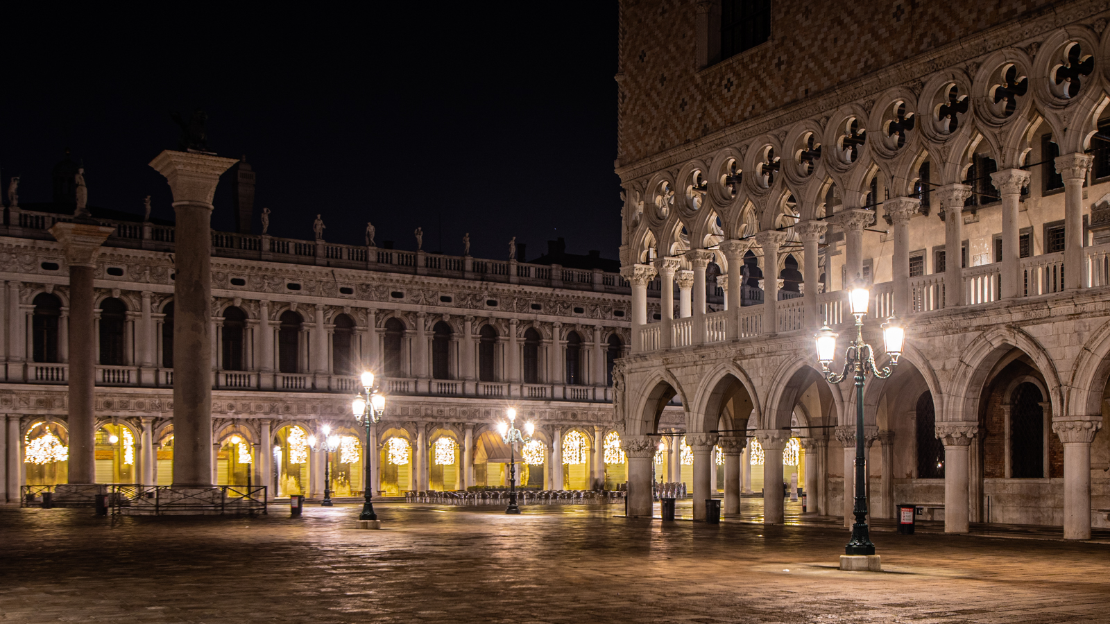 Dogenpalast  und Piazzetta San marco