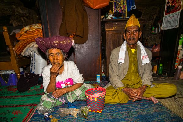 dokan village chief & wife