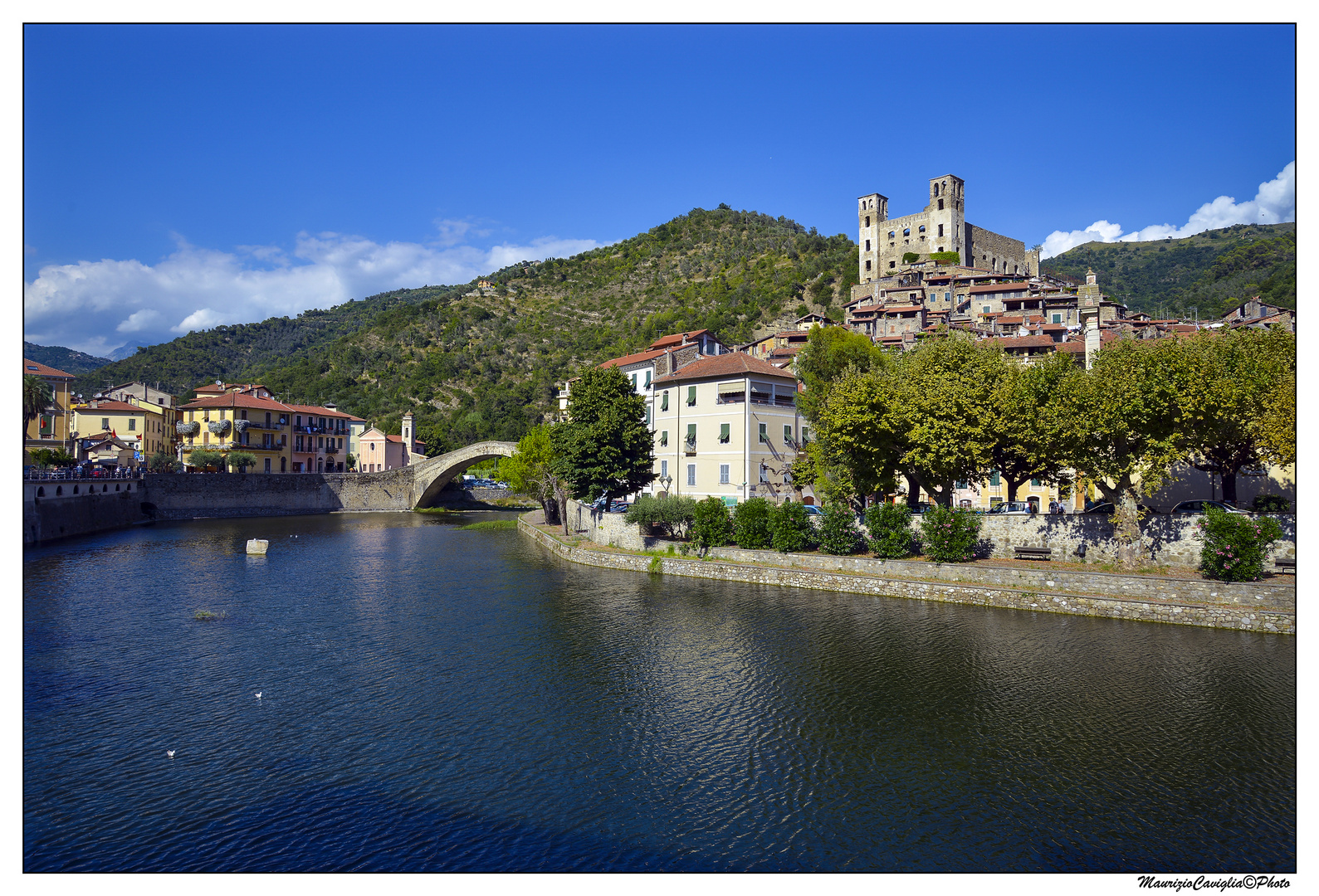 Dolceacqua e il suo castello