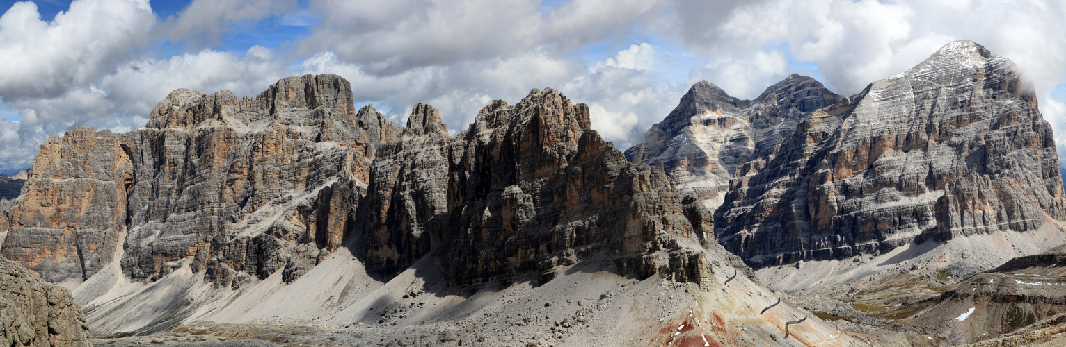 Dolomiten 