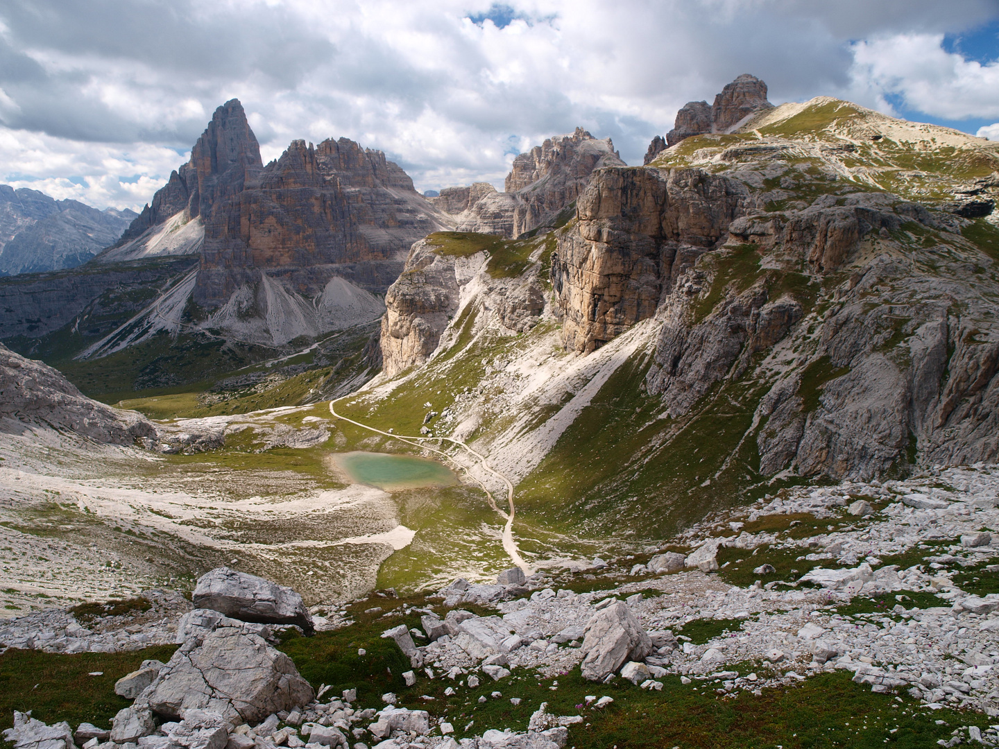 * Dolomiten *