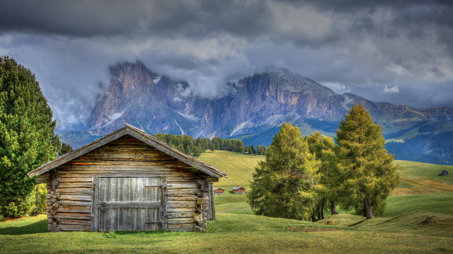 "Dolomiten"