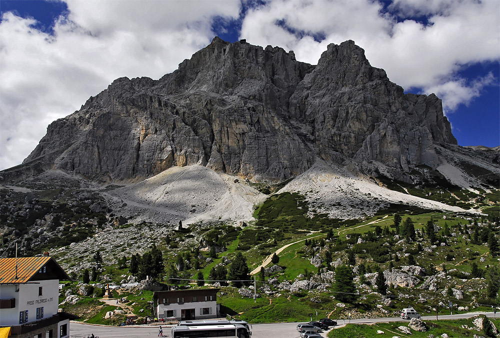 Dolomiten 7