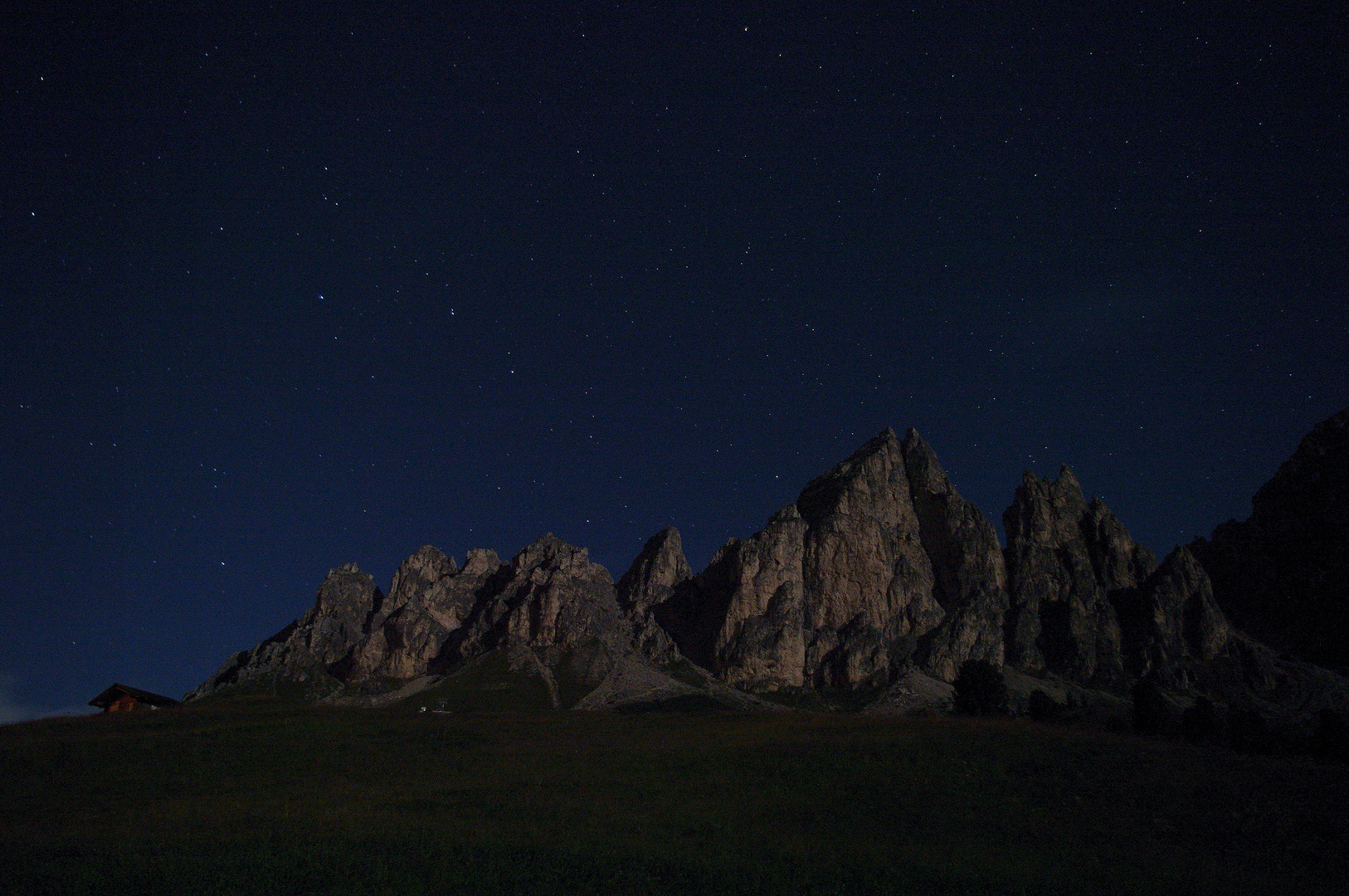 Dolomiten bei Nacht