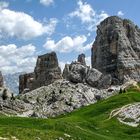 Dolomiten Cinque Torri oberhalb Cortina