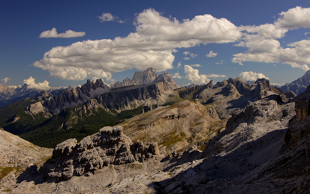 Dolomiten-Strukturen