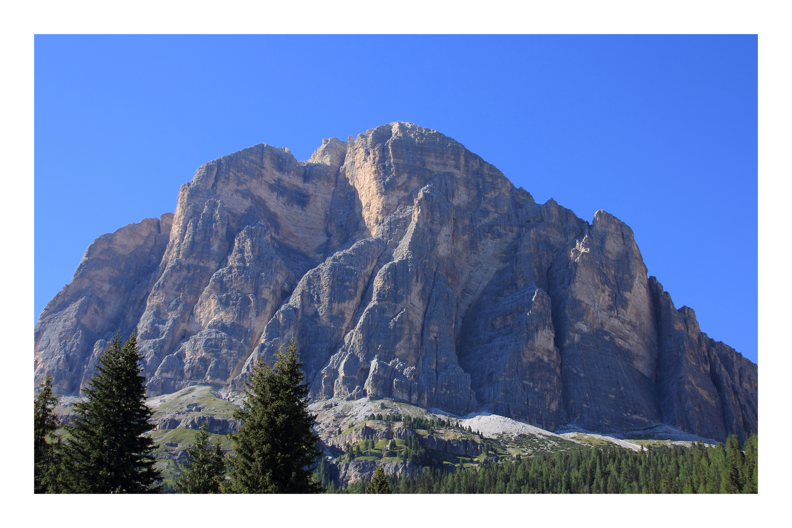 ++  Dolomiten, Tofana di Rozes (Südwand)  ++