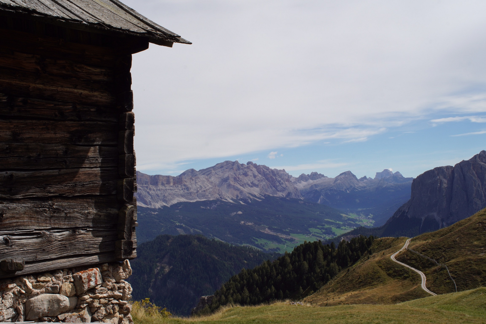 Dolomitenblick unterhalb der Peitler Scharte