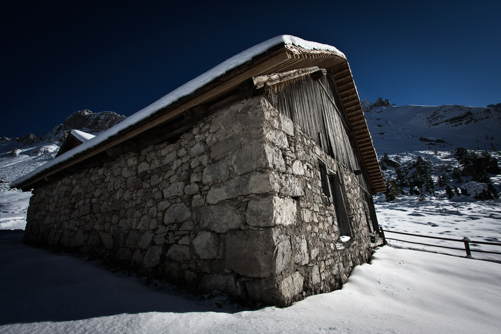 Dolomitenhütte im Oktober