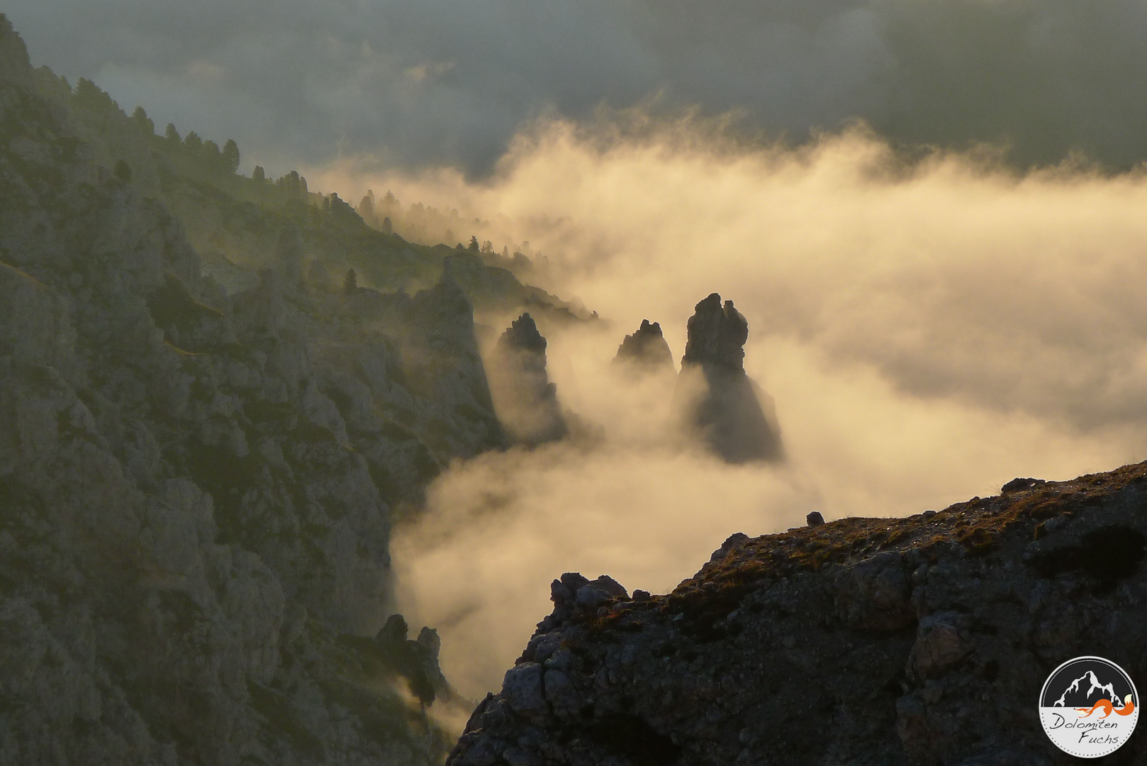 Dolomites - a mystery fog