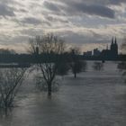 Dom & Hochwasser