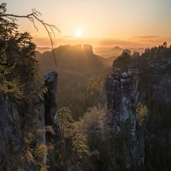 Dom im Gegenlicht