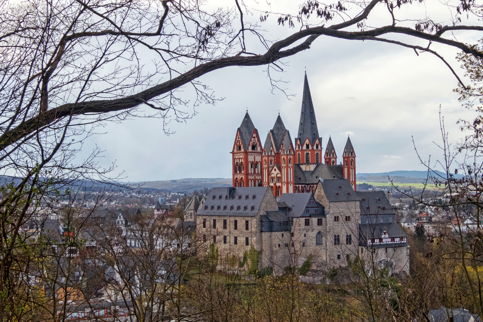 Dom im Rahmen