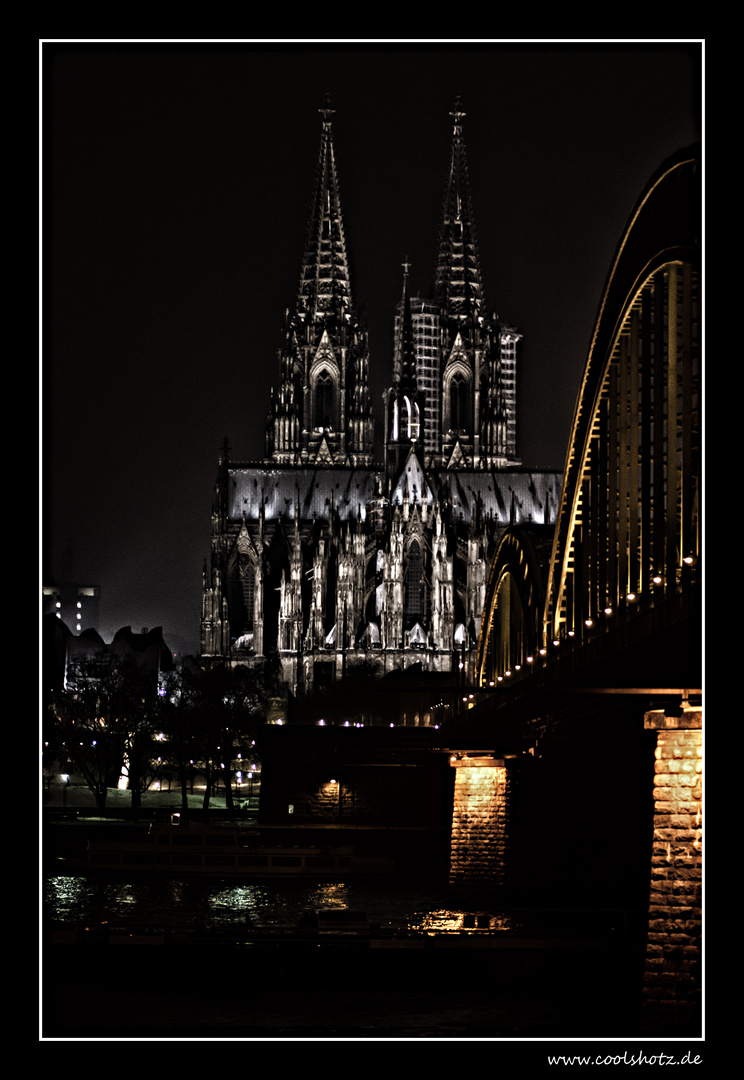 Dom in der Nacht 1001