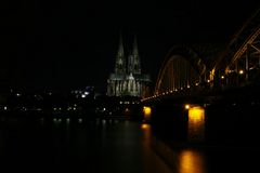 Dom in der Nacht