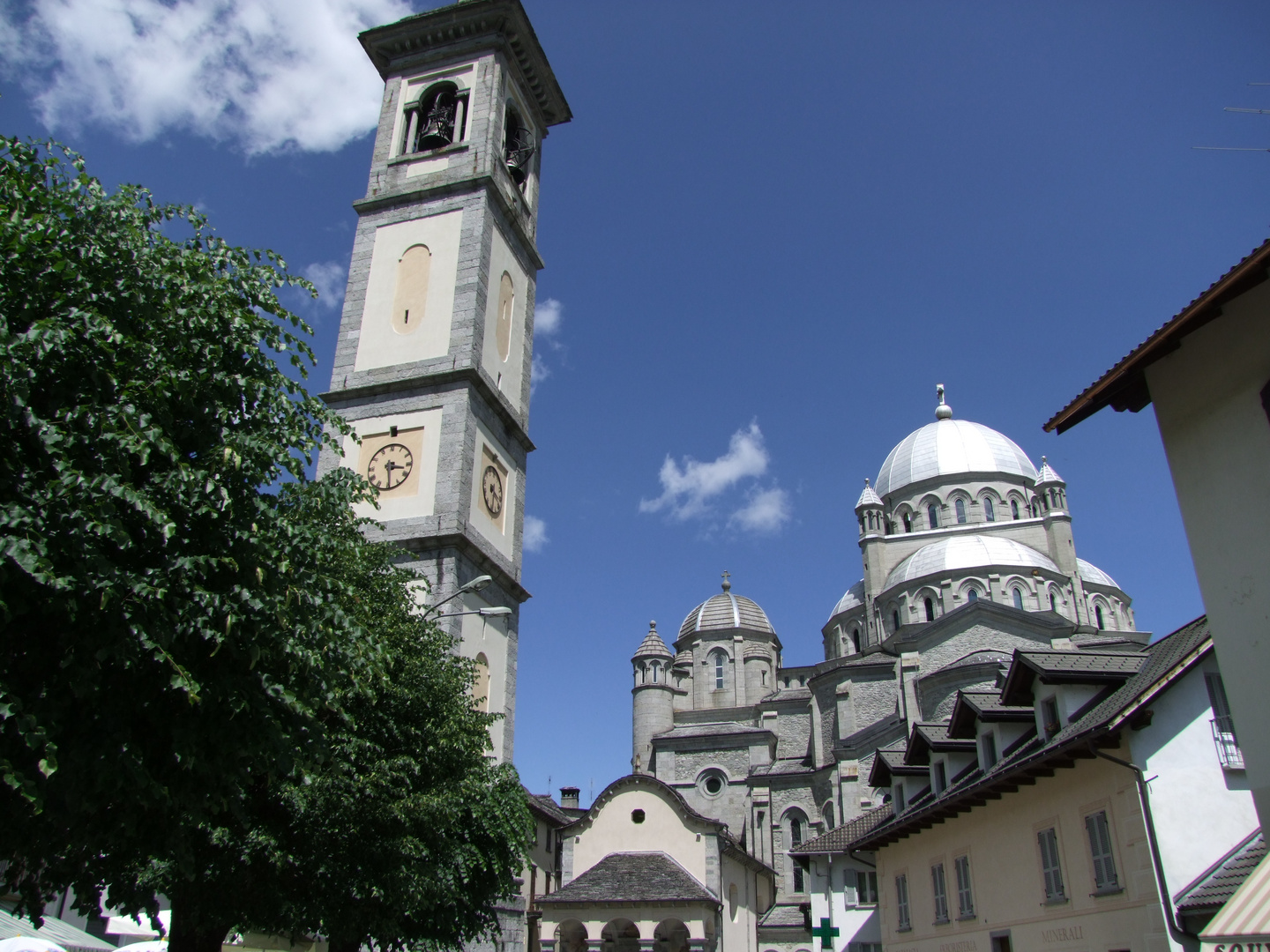 Dom in der Nähe von Domodossola, Italien