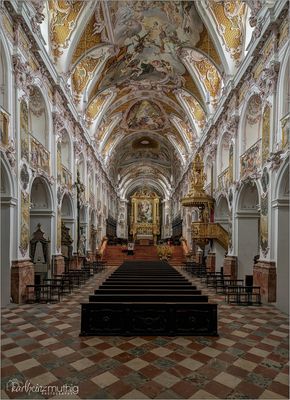 Dom St. Maria und St. Korbinian in Freising " Gott zu Gefallen... "