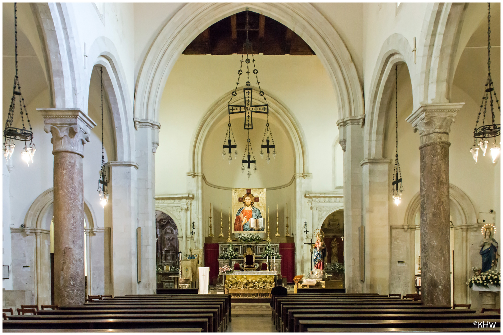 Dom St. Nicolò in Taormina aus dem 15. Jh. (Sizilien)