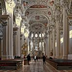 Dom St. Stephan mit der größten Domorgel der Welt