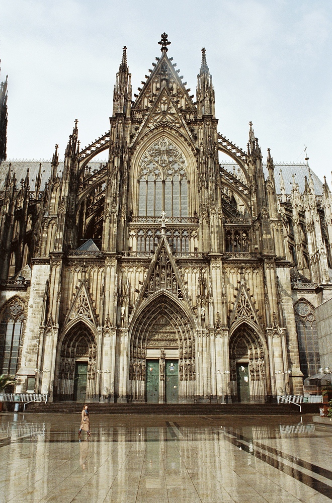 Dom Südseite nach einem Gewitter fotografiert