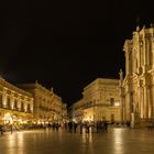 Dom und Domplatz von Syrakus in der Nacht