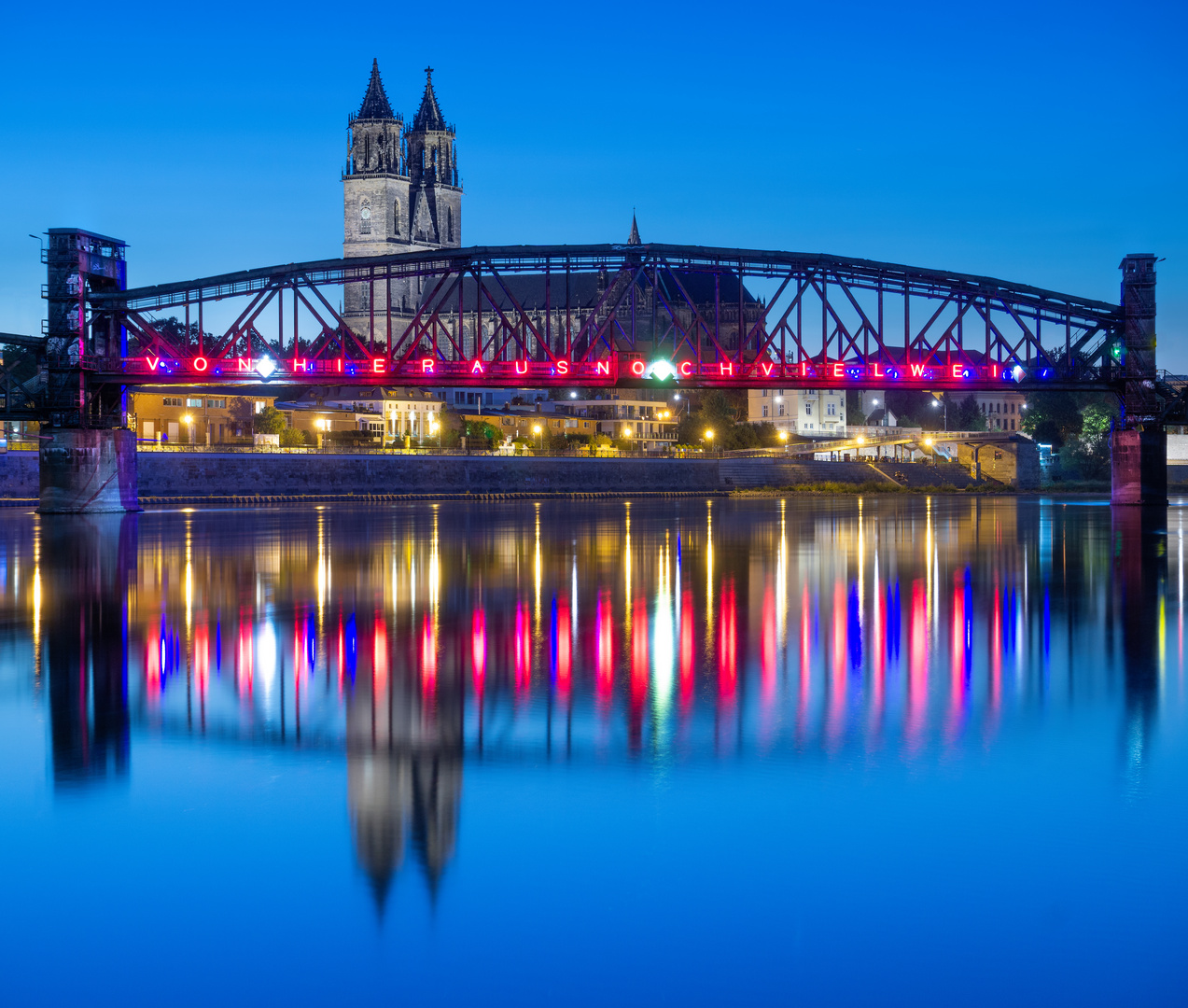 Dom und Hubbrücke in Magdeburg Foto & Bild nacht, nachtaufnahme