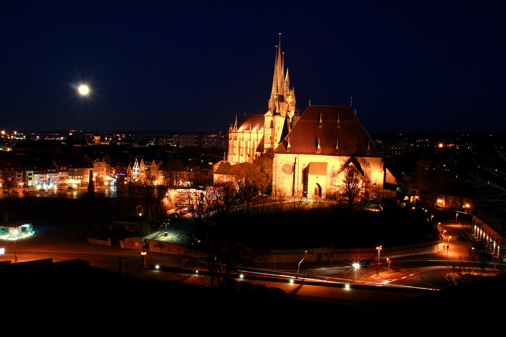 Dom zu Erfurt mit Vollmond