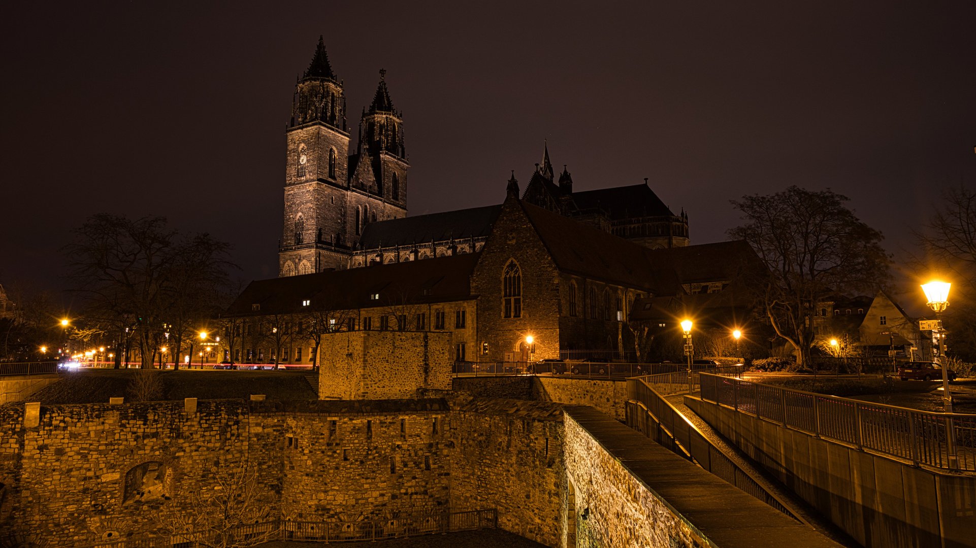 Dom zu Magdeburg und Bastion Cleve