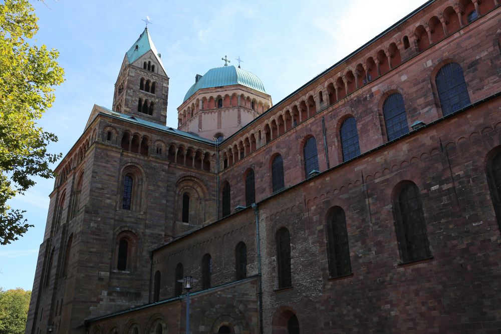 Dom zu Speyer - Nordseite (Blick nach Osten)