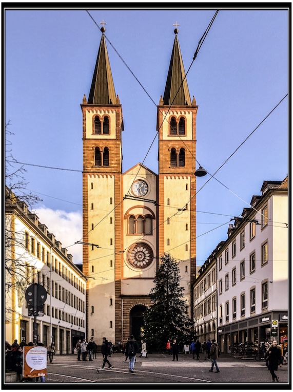 Dom zu Würzburg im Advent