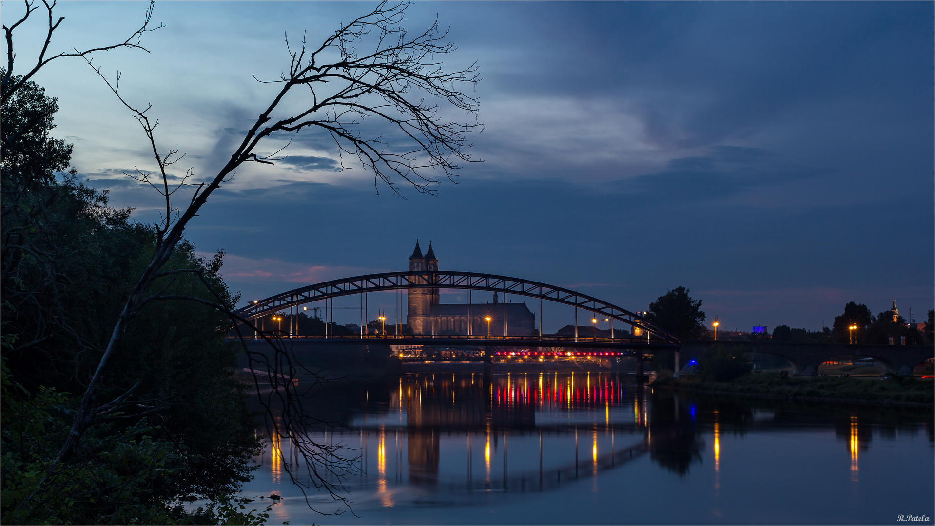 Domblick 2 am Freitag 