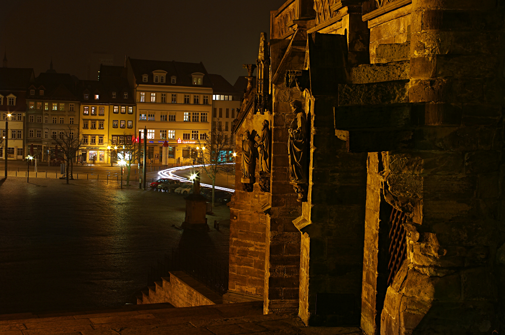 Domblick bei Nacht in Erfurt